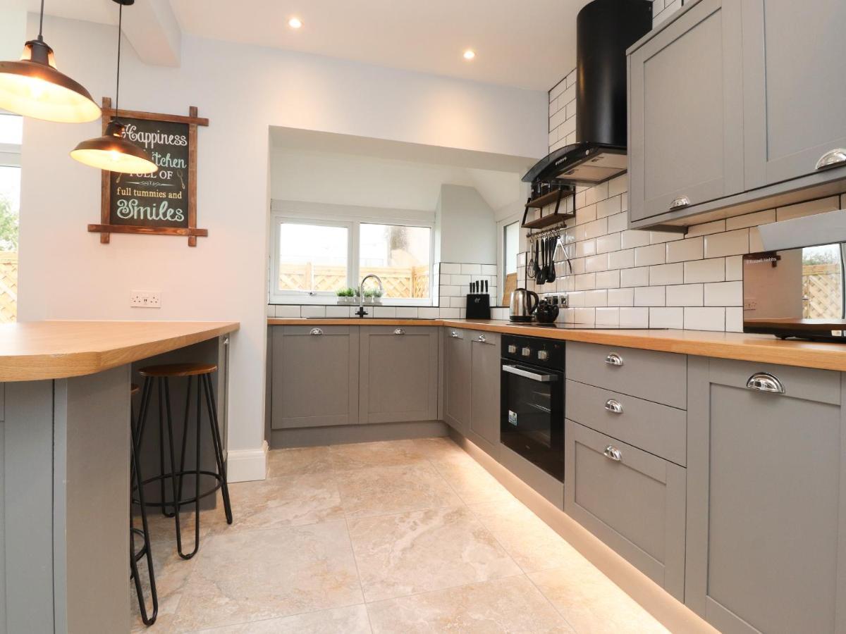 23 Ryden Avenue Cleveleys Exterior foto